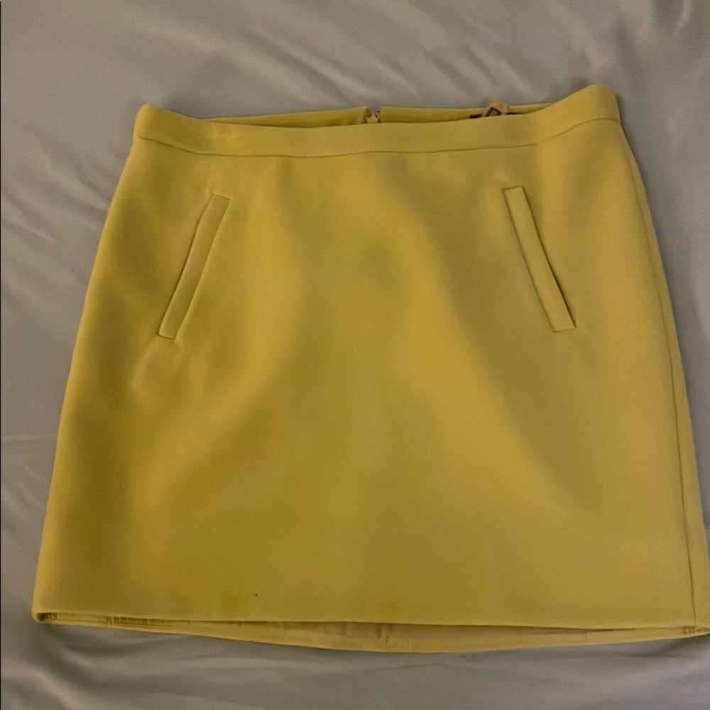 Elegant Yellow Skirt
